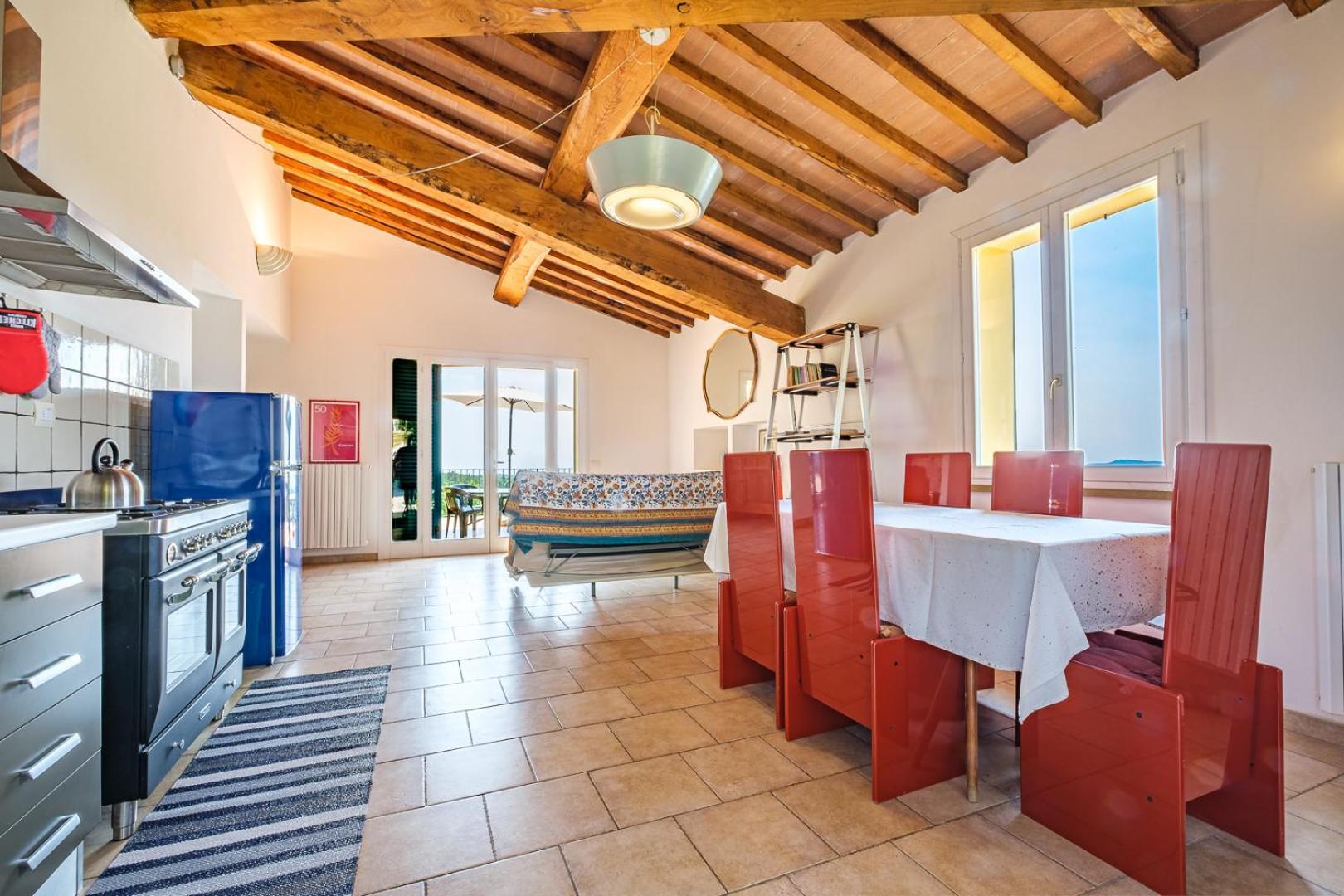 Villa Di Campagna 10 Posti Con Piscina Privata Кастеллина-Мариттима Экстерьер фото